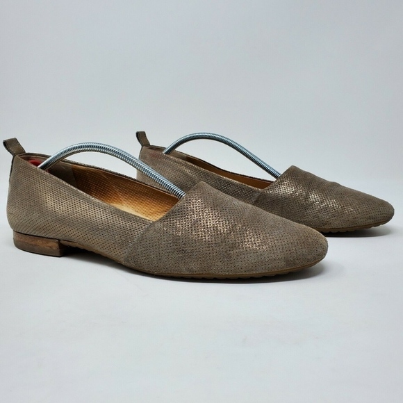 Paul Green | Shoes | Paul Green Robin Loafer Pump | Poshmark Paul Green Perry Flat Gold Perforated Leather
